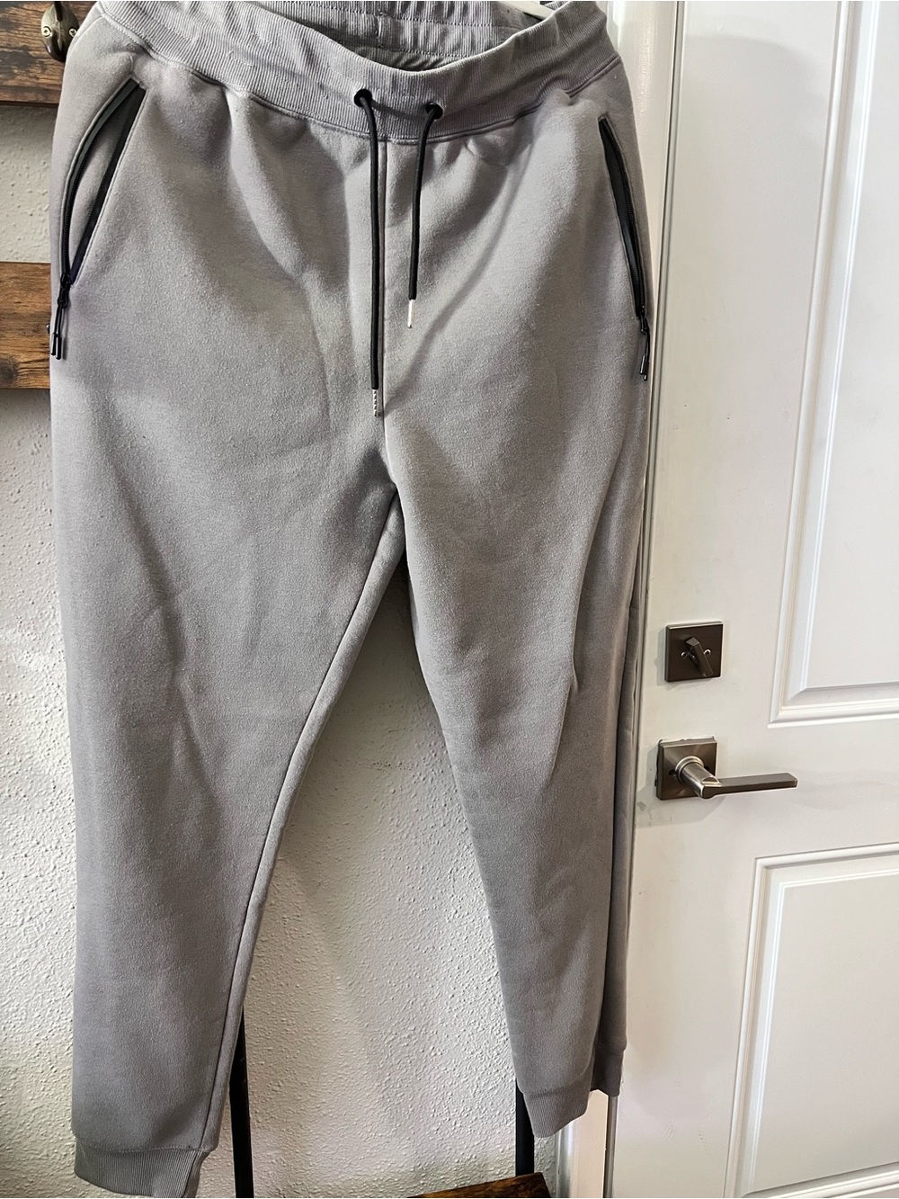 Men's Gray Jogger Sweatpants - Casual Drawstring Pants
